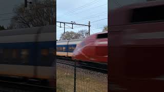 Thalys komt SLT tegen op oud station Lisse [upl. by Ezechiel743]