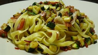 Tagliatelle con zucchine e speck semplicissime ma molto gustose [upl. by Nickey]