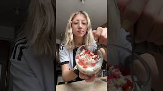 fresas con crema [upl. by Ydaf273]