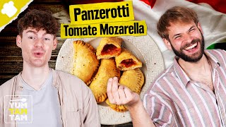 Panzerotti Tomate Mozzarella  Italienisches Teigtaschen Rezept  Resteessen [upl. by Halullat]