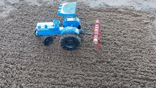 Haldwani ka tractor khet mein HAL batata hai 🚜 kothi se halva aata hai usmein [upl. by Aneerol]