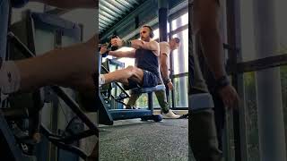 SEATED CABLE ROW seatedcablerow cablerow seatedrow gym fyp like fit shorts [upl. by Mcneely]