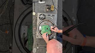 Technics sl1210 mk2 service and repair for incorrect and varying speed video part 1 [upl. by Elem52]