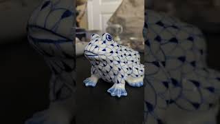 Herend quotStylequot fishnet porcelain frog sculpture [upl. by Eyak]