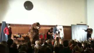 The GruffaloSong  Das Grüffelolied by Julia Donaldson LIVE [upl. by Marget293]