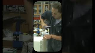 This is a NON Newtonian Fluid Do you know the name of this fluid shorts youtubeshorts newton [upl. by Eb]