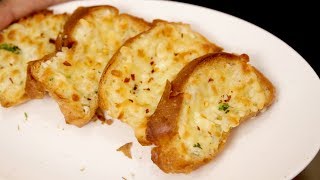 Cafe Jaisi Cheese Garlic Bread Recipe  2 tarike bina oven amp oven चीज गार्लिक ब्रेड cookingshooking [upl. by Eed]