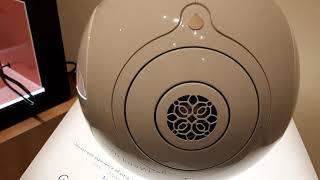 Devialet Phantom Gold  EXTREME BASS TEST CLOSEUP SUBWOOFER WAVES [upl. by Nospmoht242]