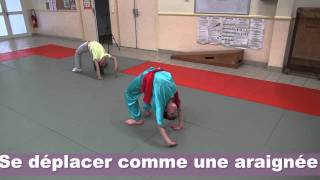 La souplesse dans les cours de Wushu pour enfants [upl. by Luas22]