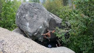 Abstraction  V9  Forestland Boulders  Leavenworth WA [upl. by Maillw]