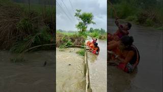 Fishing In Rain In Road Side Canal  Catch Fish by With Beautiful Nature fishingmethod girlfishing [upl. by Rickard]