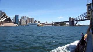 Cremorne Point to Circular Quay by ferry [upl. by Nhojleahcim988]