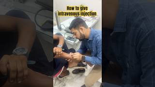 How to give intravenous injection  injection neet youtubeshorts viralvideo motivation [upl. by Sjoberg428]