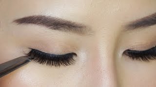 How to Apply False Eyelashes For Beginners [upl. by Dercy14]