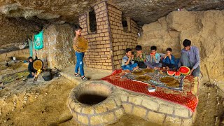 Living in the Jungle Building a hut in a cave shelter [upl. by Ehrlich]