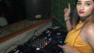 Dj Piyu Playing Live Dum Maro Dum At Backstage Club  Pune  Bollywood Retro Songs [upl. by Demb]