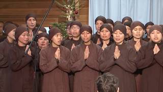 Chanting quotNamo Avalokiteshvaraquot  20171224 [upl. by Mhoj681]