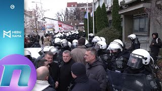 NS Jači klinč policije i opozicije [upl. by Fidel]