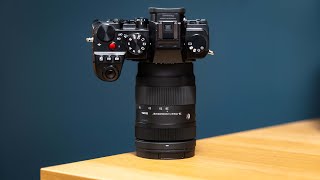 Sigma 2870 f28 LMount  Probably The Best Lens Under £800 [upl. by Pietrek]