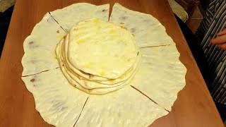 El Açması Börek Poğaça Tarifi  Katmer Poğaça  Turkish Borek Recipe [upl. by Keese872]