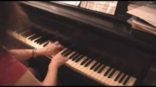 Piano Lesson Scarlatti Toccata in d minor K 141 repeated notes and hand crossovers [upl. by Egni371]