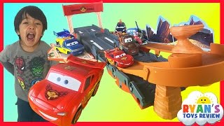 Disney Cars Lightning McQueen Toys Transforming Drift Race Track [upl. by Nautna515]