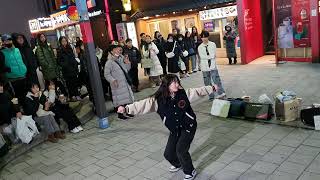 STREET ARTIST YU KAGAWA amp HYOJIN INTERACTIVE HONGDAE BUSKING 240111 [upl. by Libbi]