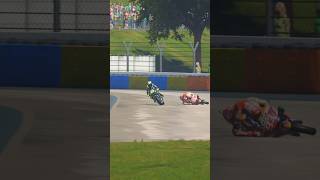 Valentino rossi vs Marc marquez fight marcmarquez93 valentinorossi46 mm93 vr46 motogp honda [upl. by Eirek]