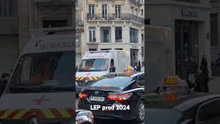 ambulance VPSP CROIX ROUGE en urgence French red cross ambulance responding paris [upl. by Corwin]