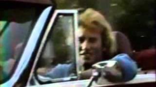 Johnny Hallyday  Cest pas facile avec paroles [upl. by Einnus]