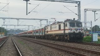 19578 Jamnagar Tirunelveli Express Departing from Kochuveli indianrailways [upl. by Bethel]