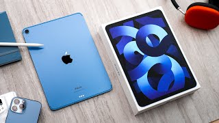 2022 iPad Air 5 UNBOXING and SETUP  BLUE [upl. by Saihtam893]