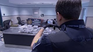 Customs Discovers Suitcase Full of Marijuana  Border Security Canadas Front Line [upl. by Bevers657]