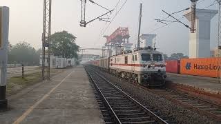 20959 Valsad Vadnagar Intercity Express skip Vishvamitri station [upl. by Nereids148]