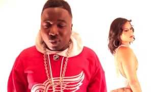 TROY AVE  NEW YORK CITY ft RAEKWON amp NOREAGA [upl. by Nuncia941]