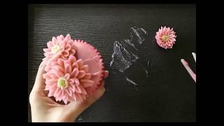 How to make buttercream flower quotDahlia cupcakequotby Butterampblossoms [upl. by Robins]