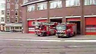 Engine 521 amp Ladder 552 Hendrik  Brandweer Amsterdam [upl. by Nnayd315]