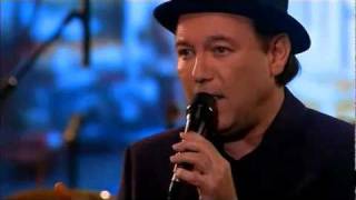 Ruben Blades  Amor y Control 2002 HQ [upl. by Chaudoin418]