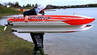 GIGANTIC POWERFUL RC POWERBOAT SPEEDBOAT HPR233 130 KMH BRUTAL SPEED 25000 WATT [upl. by Ecnerolf]