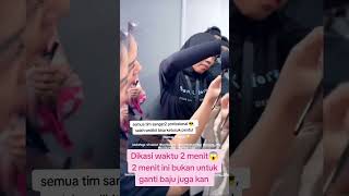 MOMEN LESTI amp TIM SANGAT PROFESIONAL SAAT PENGGANTIAN KOSTUM beritaartis lestikejora konserlesti [upl. by Che]