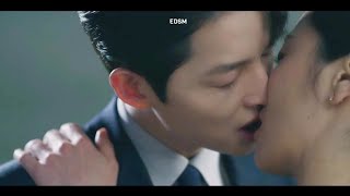 SUB INDO Song Joong Ki amp Jeon Yeo Bin 💕Second Kiss Vincenzo [upl. by Atinahc]