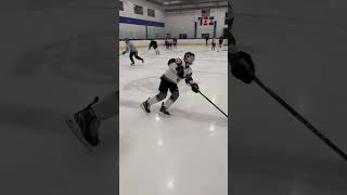 Inside Outside x2 backwards crossovers hockeytraining hockey hockeyskillstraining [upl. by Kippy]