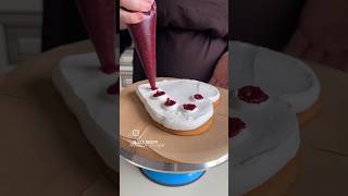 Cake Decoration Video cakedecoration cakedesign cakeshorts cake youtubeshorts [upl. by Eixela677]