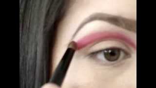 Dramatic Pink amp Silver EyeShadow Tutorial [upl. by Suk]