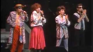 The Manhattan Transfer  Thats Killer Joe  Vocalese Live 1986 [upl. by Ainadi766]