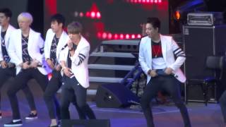 150502  GOT7  하지하지마 Stop stop it  KMF 2015 Hollywood Bowl [upl. by Elpmet]