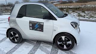 Front vorne Abblendlicht und Fernlicht Scheinwerfer Birne wechseln Smart ForTwo Anleitung [upl. by Nadual]