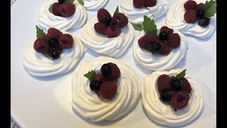 Recept na ovocné tortičky Pavlova │Zuzana Machová [upl. by Wexler]