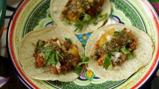 Rezept Mexikanische Tacos mit Schweinefleisch und Ananas Tacos Al Pastor [upl. by Adniled]