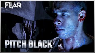 Riddick Escapes The Alien Planet Final Scene  Pitch Black  Fear [upl. by Soracco528]